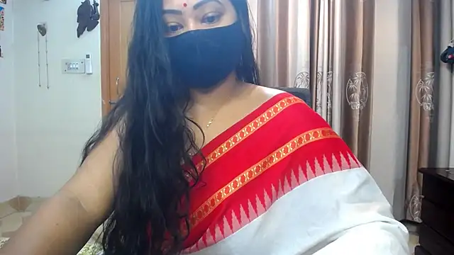 lady maeda  online show from February 2025 10:03:02 PM