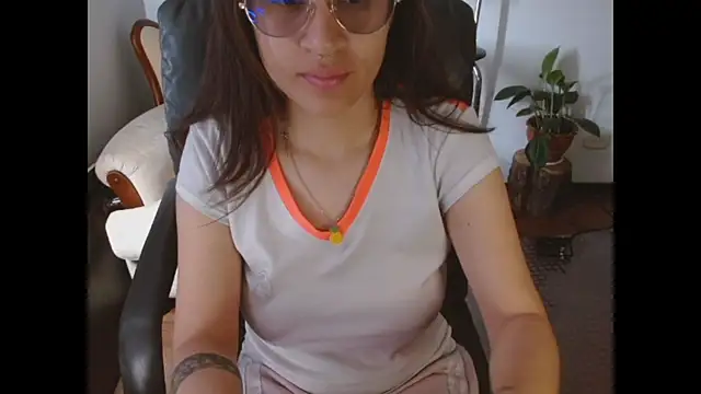 dominica-3 online show from March 2026 04:06:02 PM