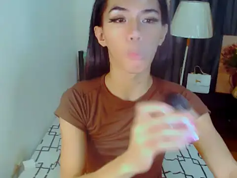 ELLIZABETHFORCUMXX online show from September 2025 01:05:02 AM