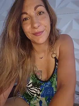 Snapshot of Lola-Roxx chatting on July 2026 07:54:01 AM Lola-Roxx online show from July 2026 07:54:01 AM