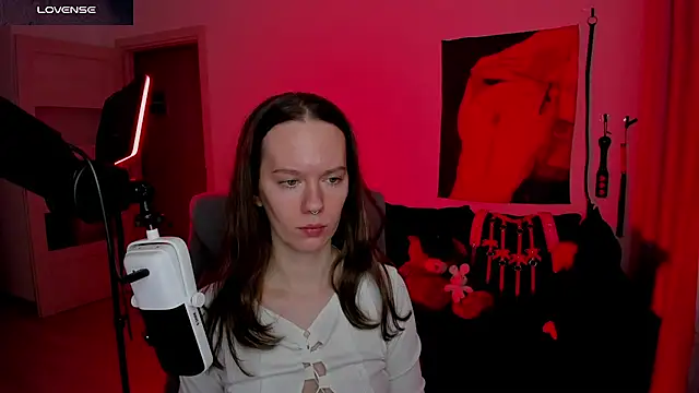 DivineBite online show from April 2026 06:12:01 PM