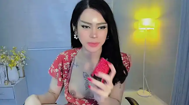 Snapshot of Patricia_fox chatting on December 2024 11:57:02 PM Patricia fox online show from December 2024 11:57:02 PM