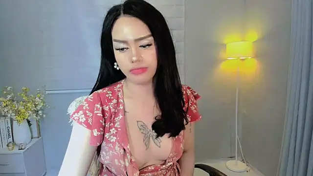 Snapshot of Patricia_fox chatting on February 2025 02:51:02 AM Patricia fox online show from February 2025 02:51:02 AM