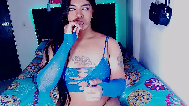 Snapshot of violet_bigcock774 chatting on February 2026 03:39:02 PM violet bigcock774 online show from February 2026 03:39:02 PM