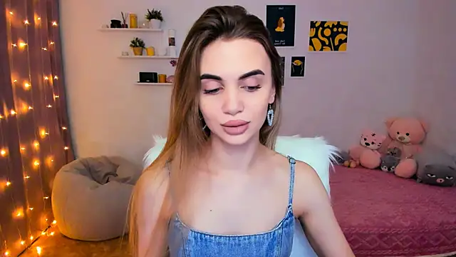 aPieceOfJoy online show from January 2025 09:31:02 PM