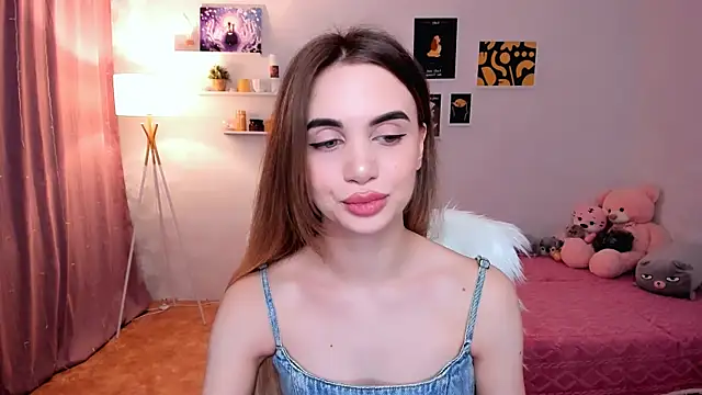 aPieceOfJoy online show from February 2025 10:28:01 PM