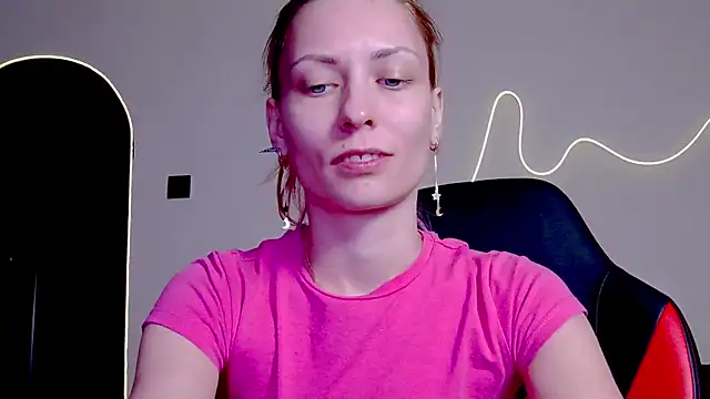 karo123421 online show from November 2025 09:35:02 PM