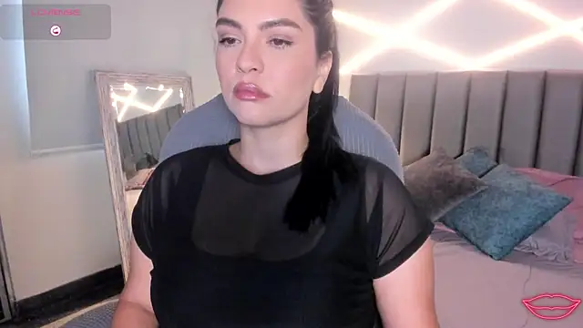 Veronicalanx1 online show from March 2026 11:49:01 AM