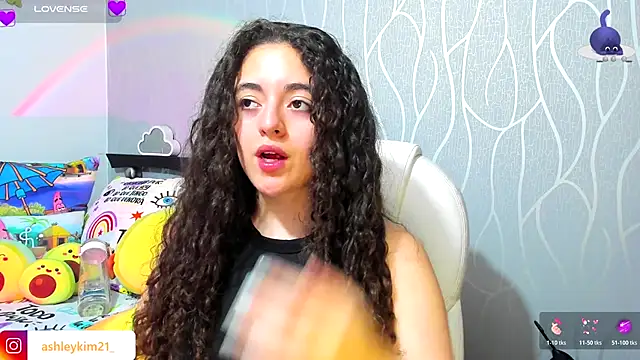 AshleyKim  online show from November 2025 11:03:01 PM