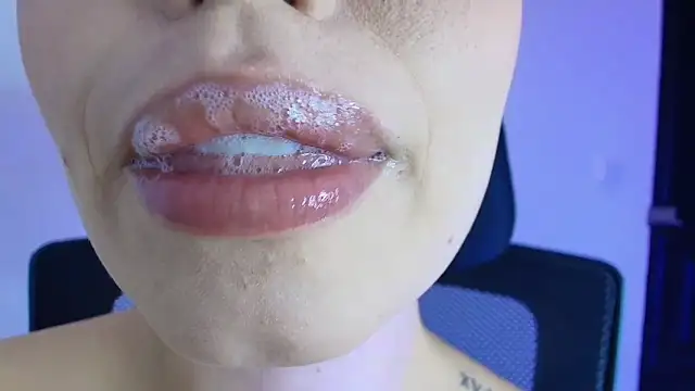 lisbet21x online show from February 2026 08:31:02 PM