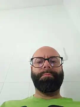 Dolceporco19 online show from April 2026 04:31:02 PM