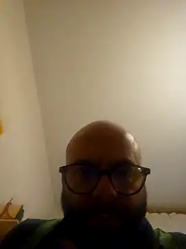 Dolceporco19 online show from April 2026 02:25:01 PM