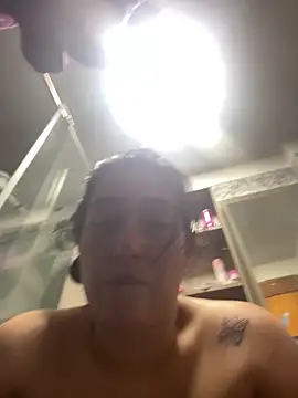 Snapshot of andreaisis2 chatting on February 2026 04:20:02 AM andreaisis2 online show from February 2026 04:20:02 AM