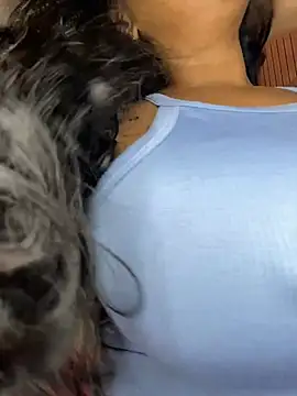 Snapshot of bea3liz chatting on July 2026 01:08:01 AM bea3liz online show from July 2026 01:08:01 AM