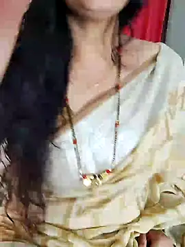 Snapshot of Indian_desi_wife chatting on December 2024 03:15:02 AM Indian desi wife online show from December 2024 03:15:02 AM