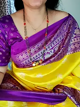 Snapshot of Indian_desi_wife chatting on February 2025 02:09:02 AM Indian desi wife online show from February 2025 02:09:02 AM