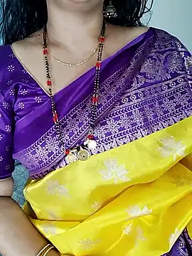 Snapshot of Indian_desi_wife chatting on October 2025 03:28:01 AM Indian desi wife online show from October 2025 03:28:01 AM