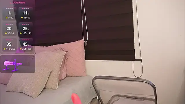 Snapshot of Alexxandra_12 chatting on February 2025 09:22:02 AM Alexxandra 12 online show from February 2025 09:22:02 AM