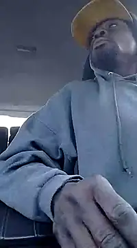 Snapshot of Daddy_hook chatting on December 2024 03:04:01 PM Daddy hook online show from December 2024 03:04:01 PM