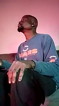 Snapshot of Daddy_hook chatting on December 2024 12:18:01 AM Daddy hook online show from December 2024 12:18:01 AM