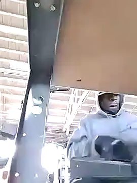 Snapshot of Daddy_hook chatting on December 2024 06:13:01 PM Daddy hook online show from December 2024 06:13:01 PM