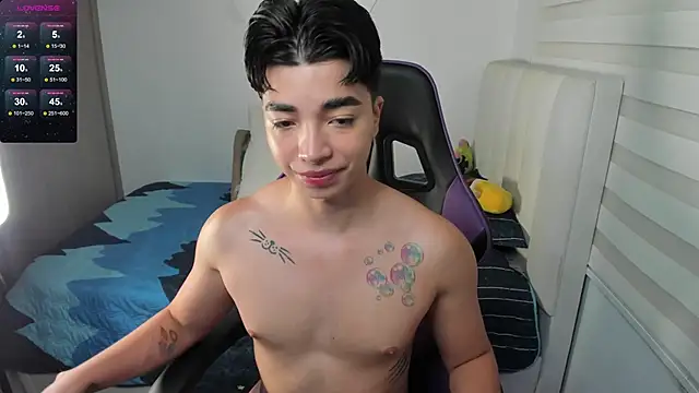 santy7v7 online show from September 2025 01:26:02 PM