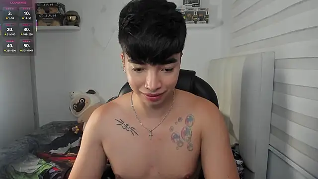 santy7v7 online show from February 2026 01:42:01 PM