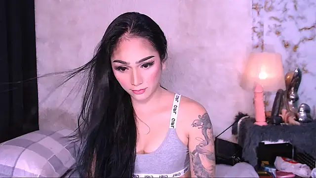 Snapshot of Oriental_Tiara chatting on March 2025 09:49:01 AM Oriental Tiara online show from March 2025 09:49:01 AM