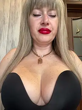 Kittenforyou online show from April 2026 11:04:02 AM