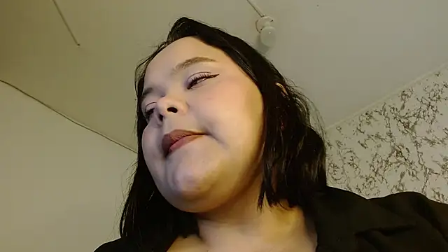 sexychubby    online show from November 2025 03:05:01 AM