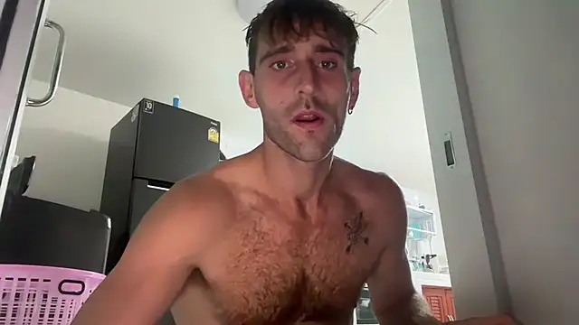 lukegunn online show from December 2024 11:06:02 PM