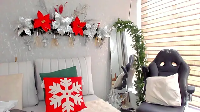 EmmaFerrary online show from January 2026 04:31:01 PM