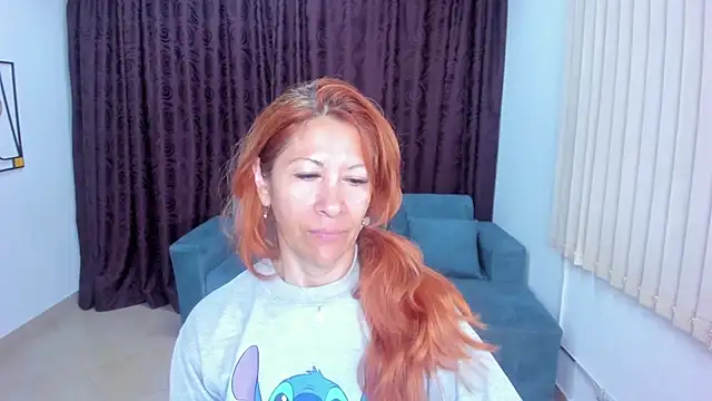 cintiagreyx online show from November 2025 12:28:02 PM