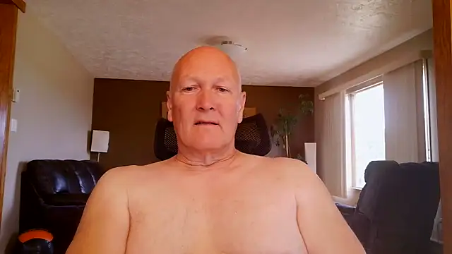 Snapshot of BasicAnt chatting on June 2026 02:30:02 PM BasicAnt online show from June 2026 02:30:02 PM