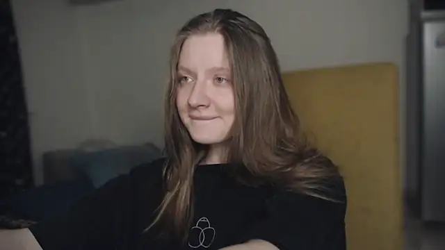 mollytuck online show from January 2025 03:05:02 PM