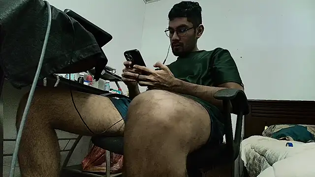 x-sebastian online show from April 2026 10:22:01 PM