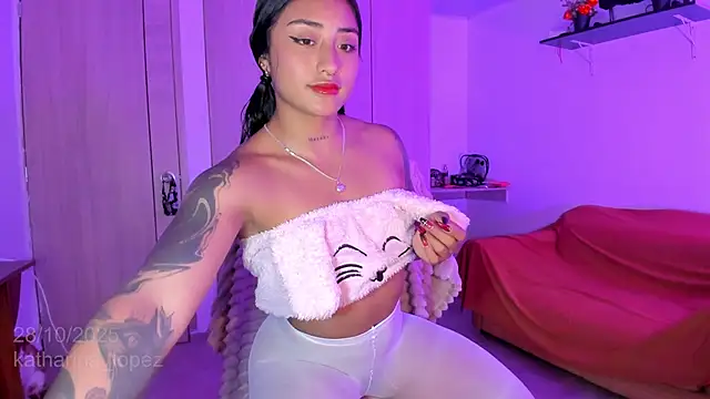 Katharina Lopez online show from October 2025 09:50:01 PM