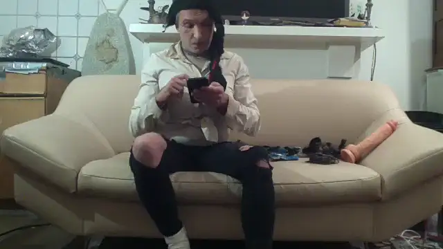 Snapshot of Sissy_naomi chatting on February 2026 06:44:01 PM Sissy naomi online show from February 2026 06:44:01 PM