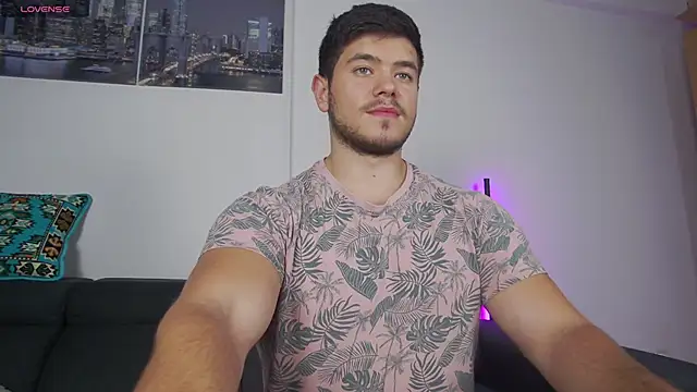 Arilas  online show from November 2025 02:27:01 PM