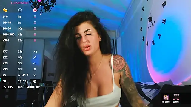 MichelleSwanX online show from September 2025 06:12:02 PM