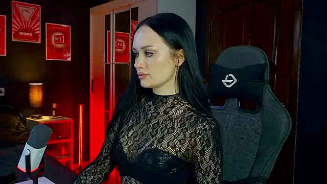 QueenAliss online show from February 2026 07:58:02 AM