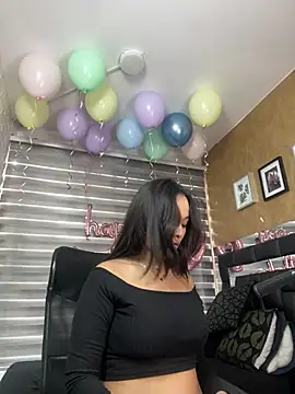 Little Amber6 online show from January 2025 08:22:02 PM