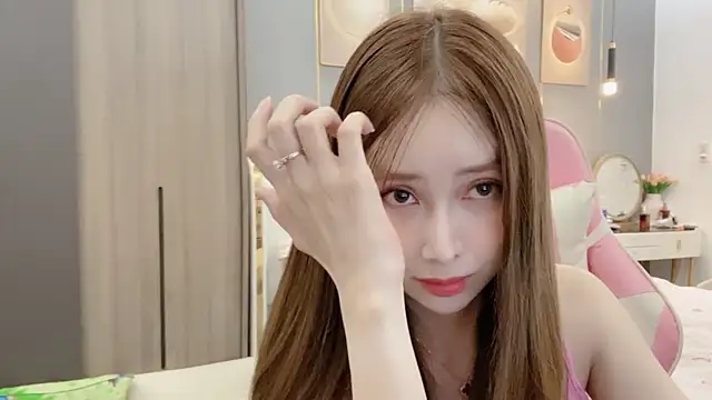 Snapshot of ANNA102 chatting on January 2025 03:29:02 PM ANNA102 online show from January 2025 03:29:02 PM