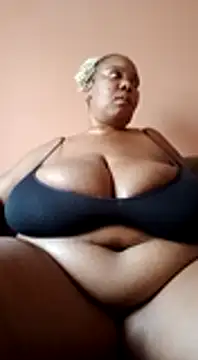 Snapshot of Lovelyboobs01 chatting on February 2025 11:51:02 AM Lovelyboobs01 online show from February 2025 11:51:02 AM