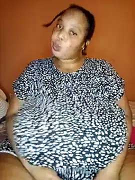 Snapshot of Lovelyboobs01 chatting on February 2025 06:29:02 PM Lovelyboobs01 online show from February 2025 06:29:02 PM