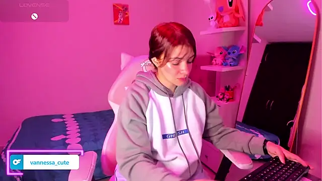 Vannessa  Shy online show from February 2026 04:58:02 PM