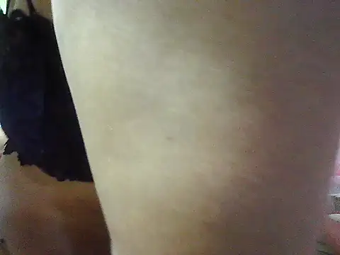 Snapshot of Alora-shine chatting on February 2025 04:39:02 AM Alora-shine online show from February 2025 04:39:02 AM