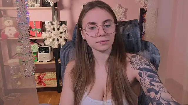  AnnaStark  online show from December 2025 08:04:02 PM