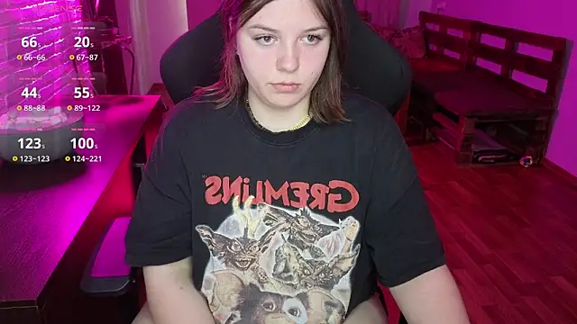 XNirvanaX online show from May 2026 03:47:01 AM