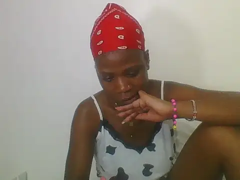 Sweetbaby004 online show from October 2025 03:01:02 PM